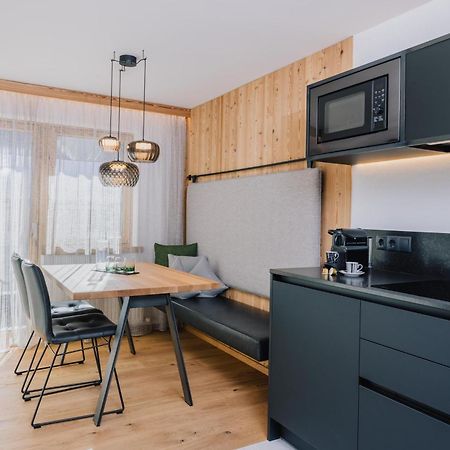 Alpinlounge Raetia Appartements ايشجل المظهر الخارجي الصورة