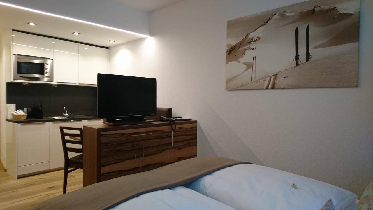 Alpinlounge Raetia Appartements ايشجل المظهر الخارجي الصورة