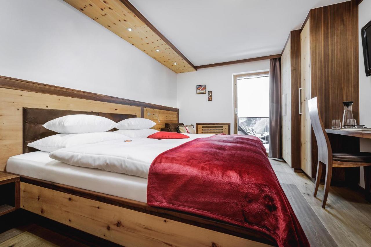 Alpinlounge Raetia Appartements ايشجل المظهر الخارجي الصورة