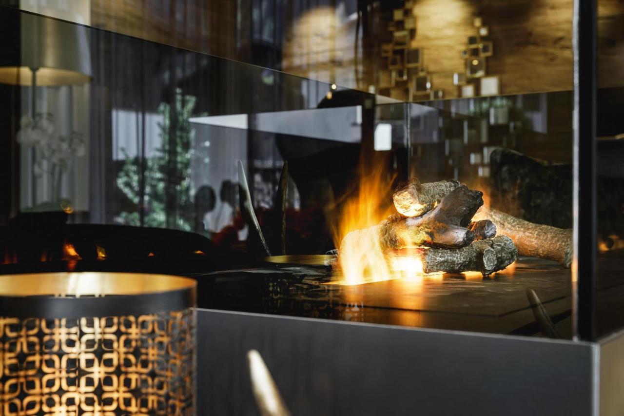 Alpinlounge Raetia Appartements ايشجل المظهر الخارجي الصورة