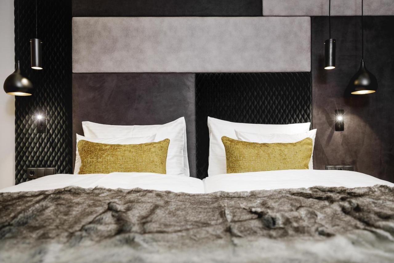 Alpinlounge Raetia Appartements ايشجل المظهر الخارجي الصورة